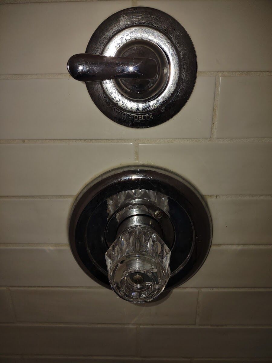 Delta shower valve installation